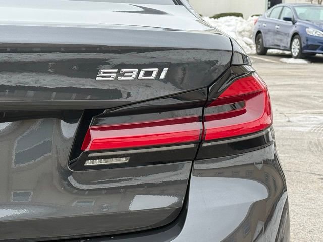 Used 2022 BMW 530i xDrive w/ Convenience Package image 18