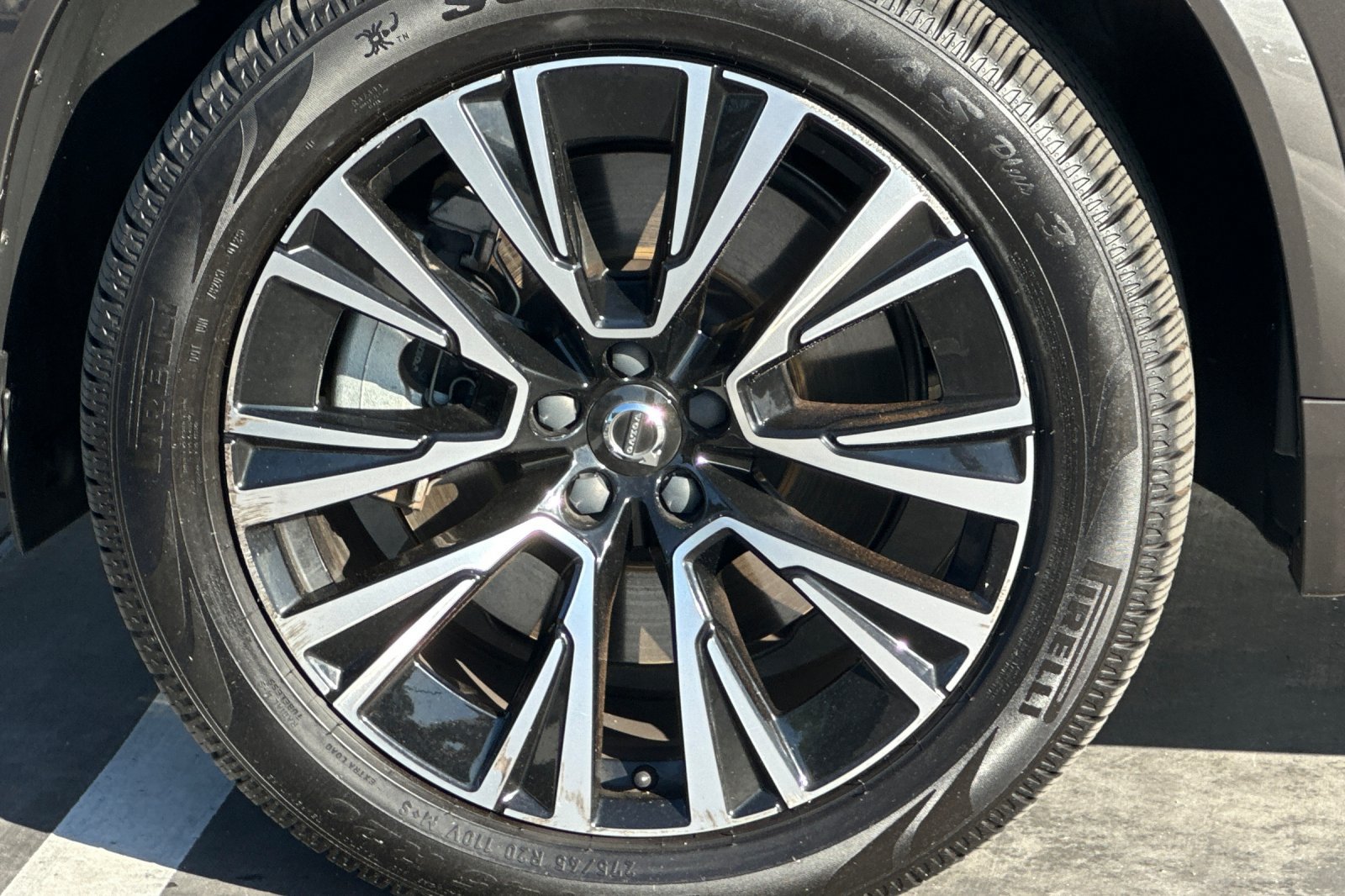 Certified 2023 Volvo XC90 T8 Plus w/ Protection Package AWD/4WD image 35