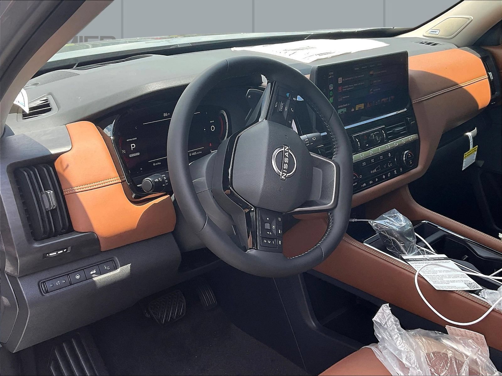 New 2026 Nissan Pathfinder Platinum w/ Accent Package FWD image 6