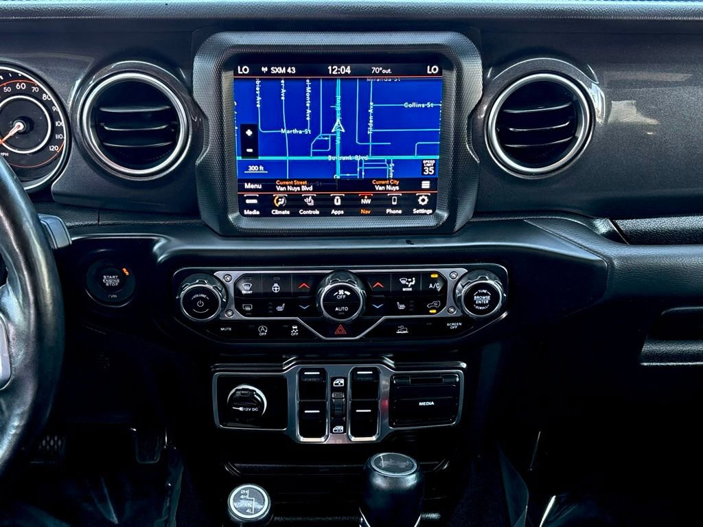 Used 2021 Jeep Wrangler Unlimited Sahara AWD/4WD image 22