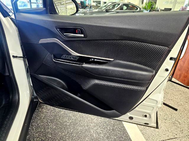 Used 2021 Toyota C-HR Nightshade FWD image 27