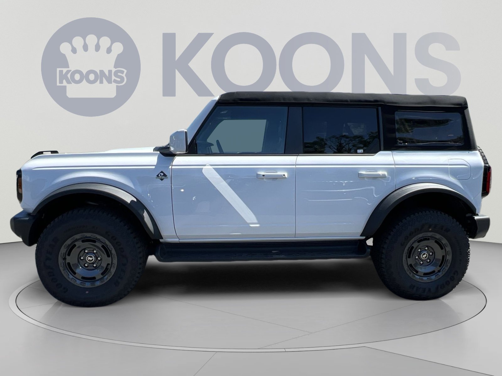 New 2025 Ford Bronco Outer Banks w/ Sasquatch Package AWD/4WD image 13