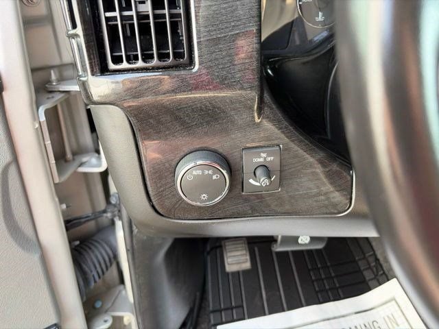 Used 2023 Chevrolet Express 2500 RWD image 18