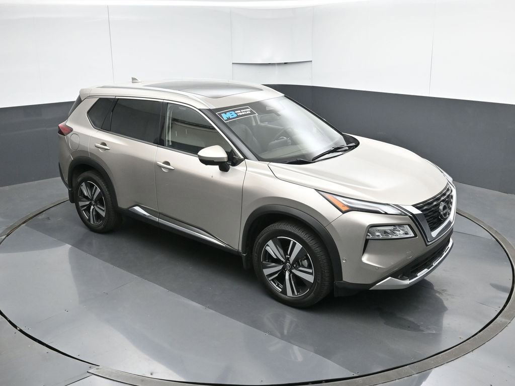 Used 2022 Nissan Rogue Platinum w/ Head-Up Display Package image 55