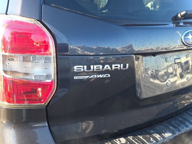 Used 2016 Subaru Forester 2.5i Touring w/ Eyesight & Navigation System image 11