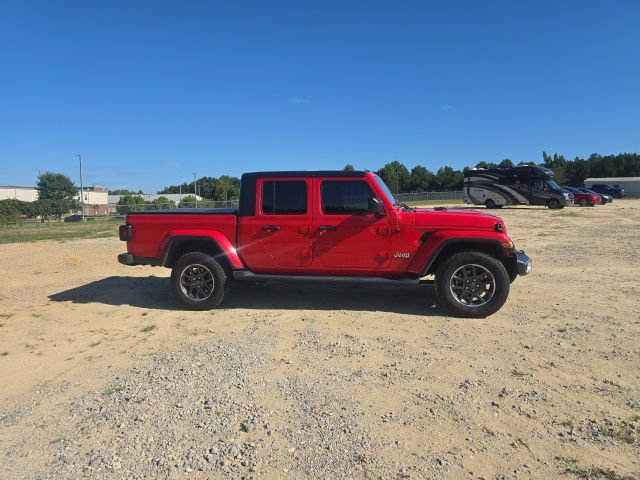 Used 2021 Jeep Gladiator Overland w/ Trailer Tow Package AWD/4WD image 11