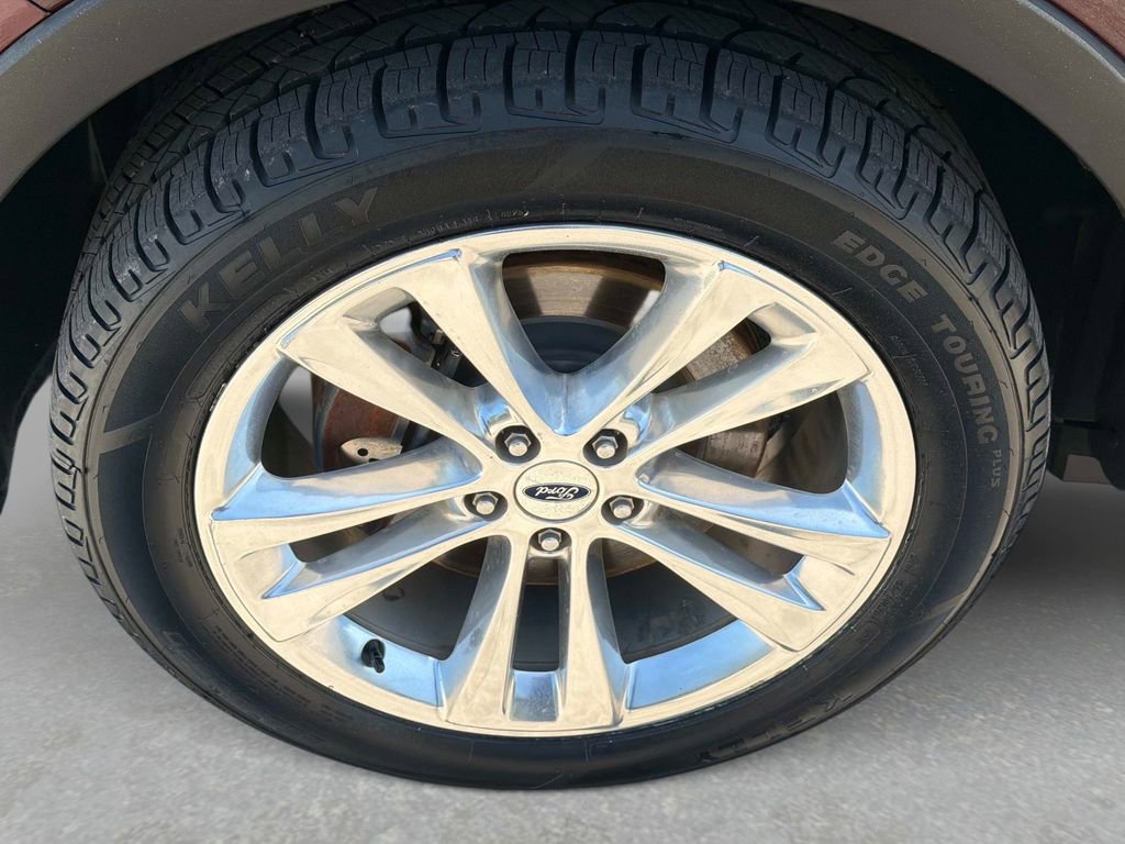Used 2018 Ford Explorer Limited w/ Equipment Group 301A image 12