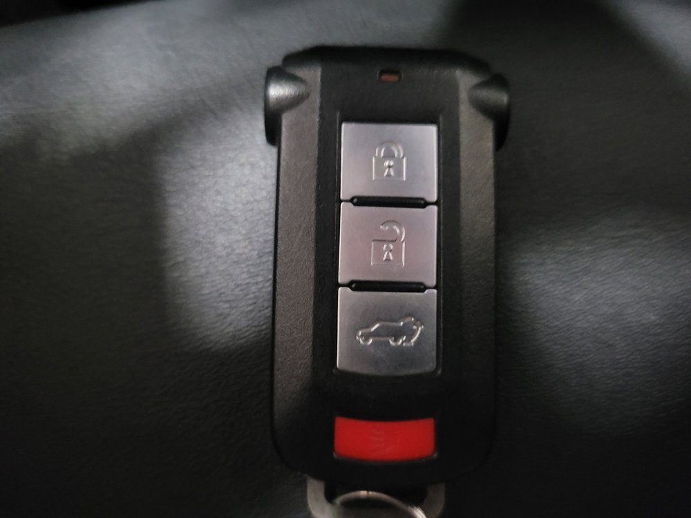 Used 2018 Mitsubishi Outlander GT AWD/4WD image 32