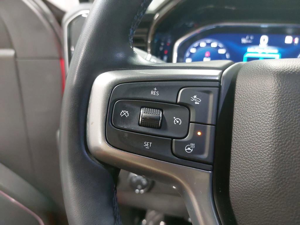 Used 2023 Chevrolet Silverado 1500 LT image 16