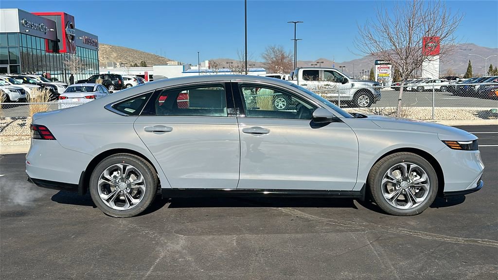 New 2025 Honda Accord EX-L image 2