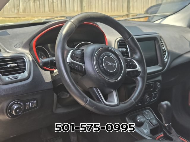Used 2017 Jeep Compass Trailhawk AWD/4WD image 10