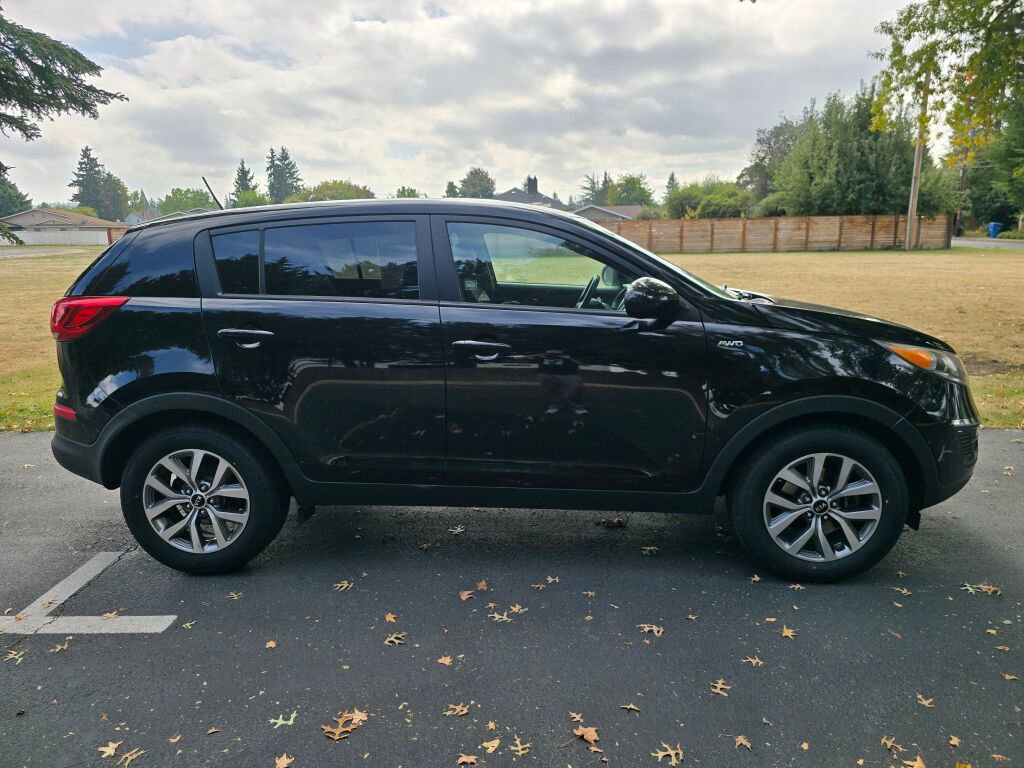 Used 2014 Kia Sportage LX image 7