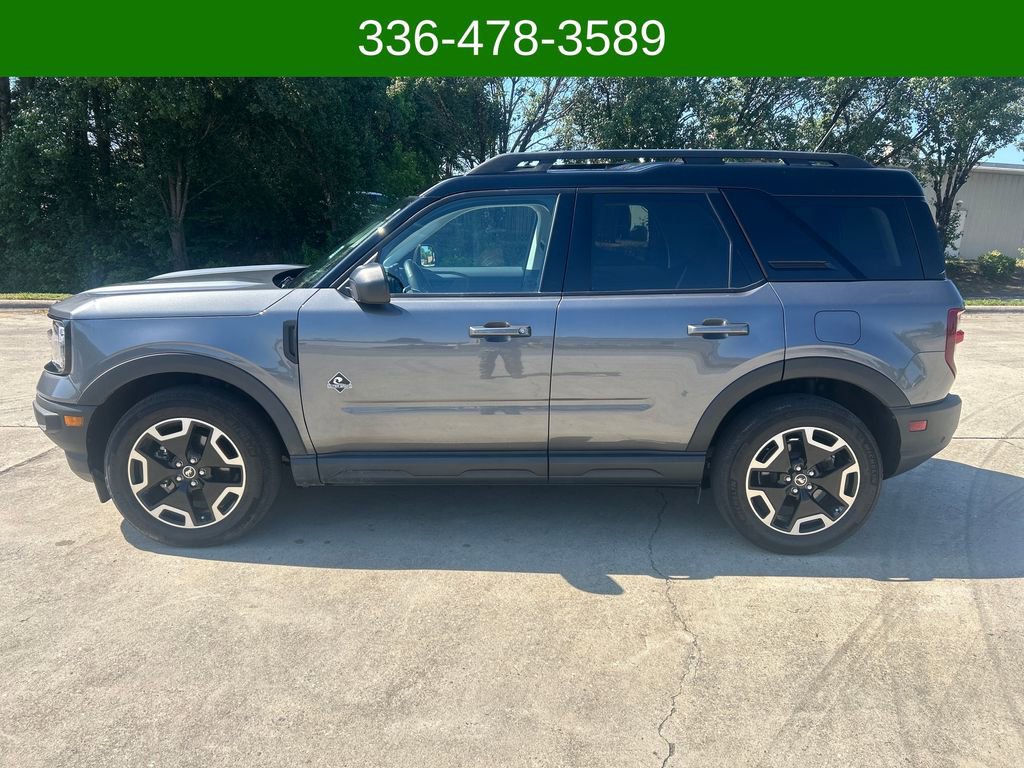Used 2023 Ford Bronco Sport Outer Banks AWD/4WD image 2
