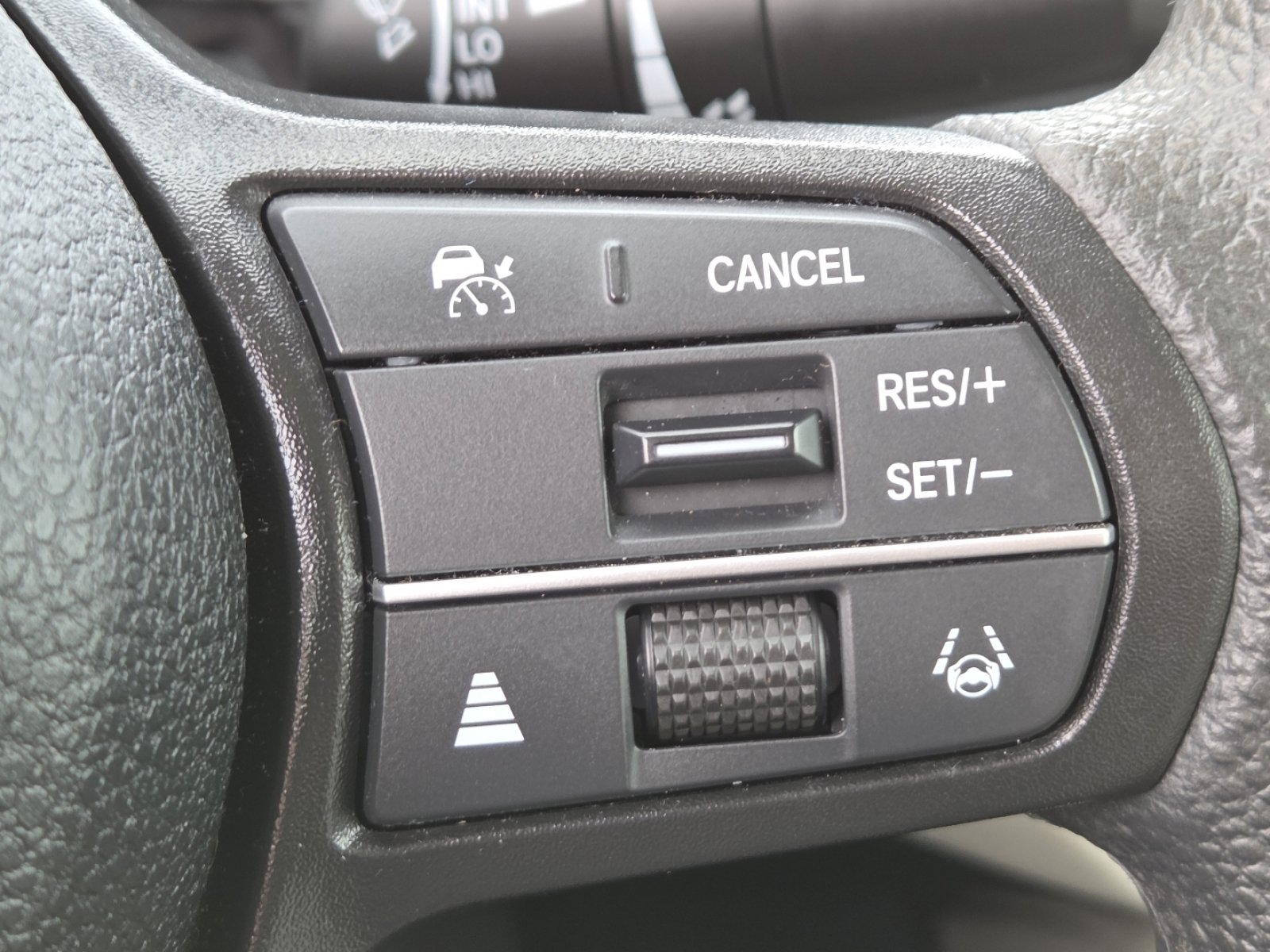 Used 2023 Honda Accord EX image 8