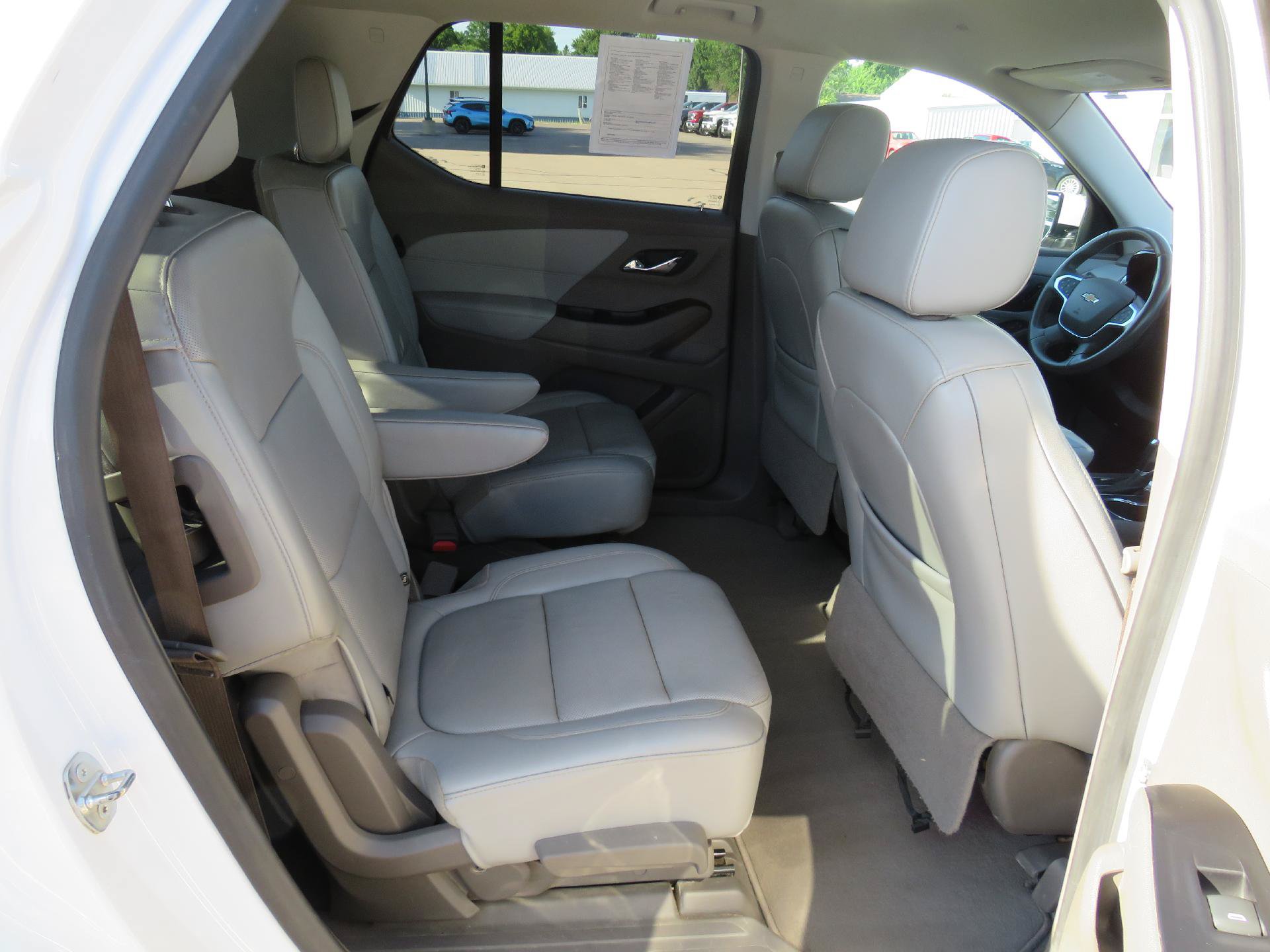 Used 2018 Chevrolet Traverse Premier AWD/4WD image 12