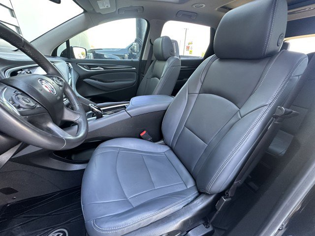 Used 2020 Buick Enclave Essence w/ Sport Touring Edition image 13