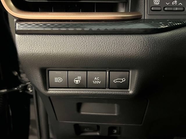 Used 2025 Toyota Grand Highlander AWD Hybrid image 21