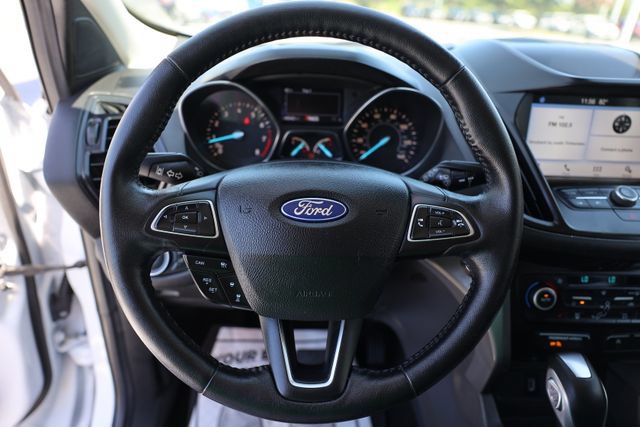 Used 2019 Ford Escape SEL AWD/4WD image 16