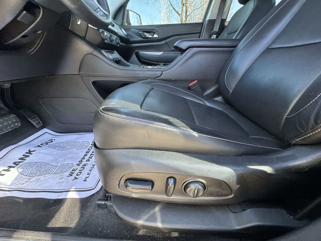 Used 2020 GMC Acadia SLT image 12