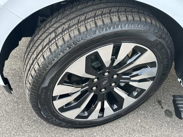 New 2025 Ford Expedition Platinum w/ Platinum Ultimate Package image 19