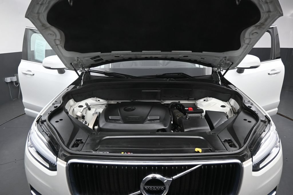 Used 2019 Volvo XC90 T6 Momentum AWD/4WD image 31
