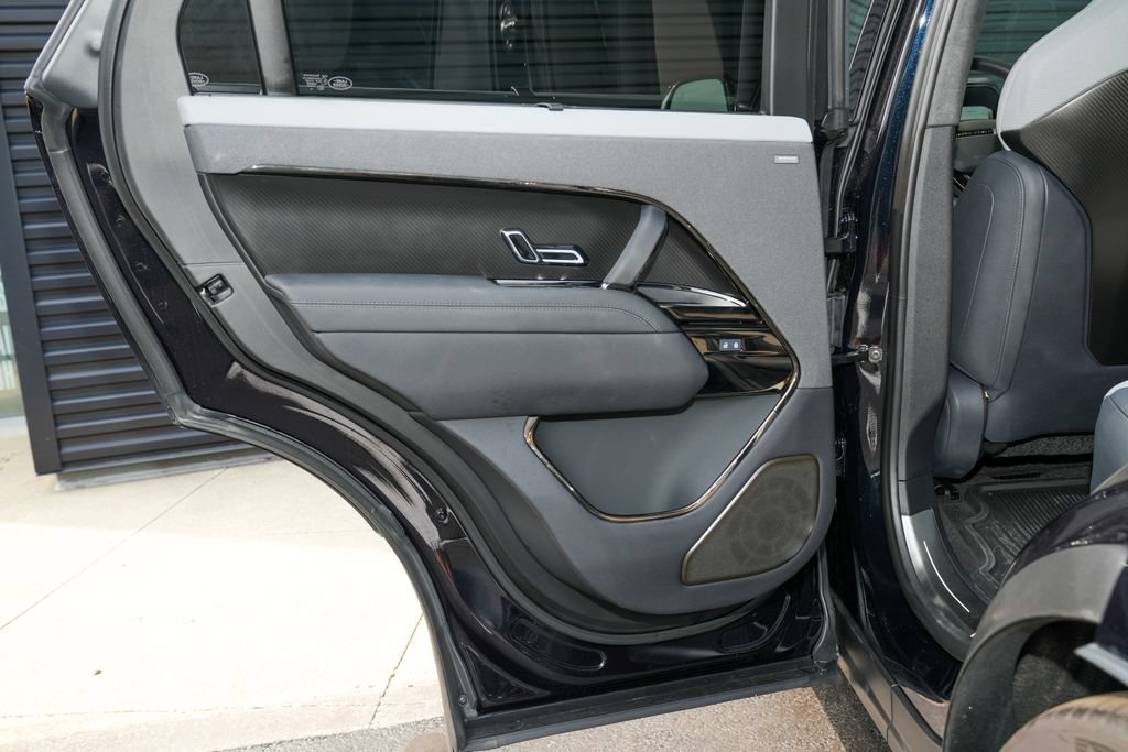 Used 2025 Land Rover Range Rover Sport SV Edition Two AWD/4WD image 35
