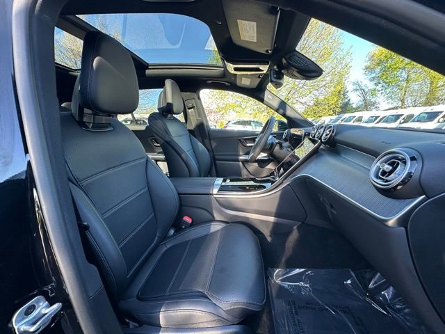 Used 2026 Mercedes-Benz GLC 350e 4MATIC image 26