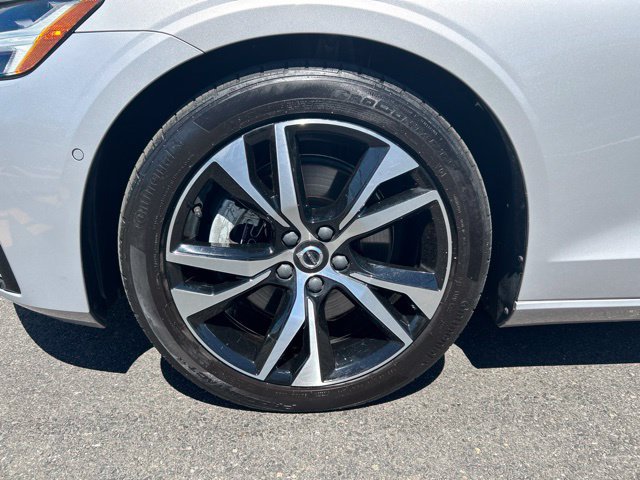 Certified 2023 Volvo S60 B5 Plus w/ Climate Package AWD/4WD image 9