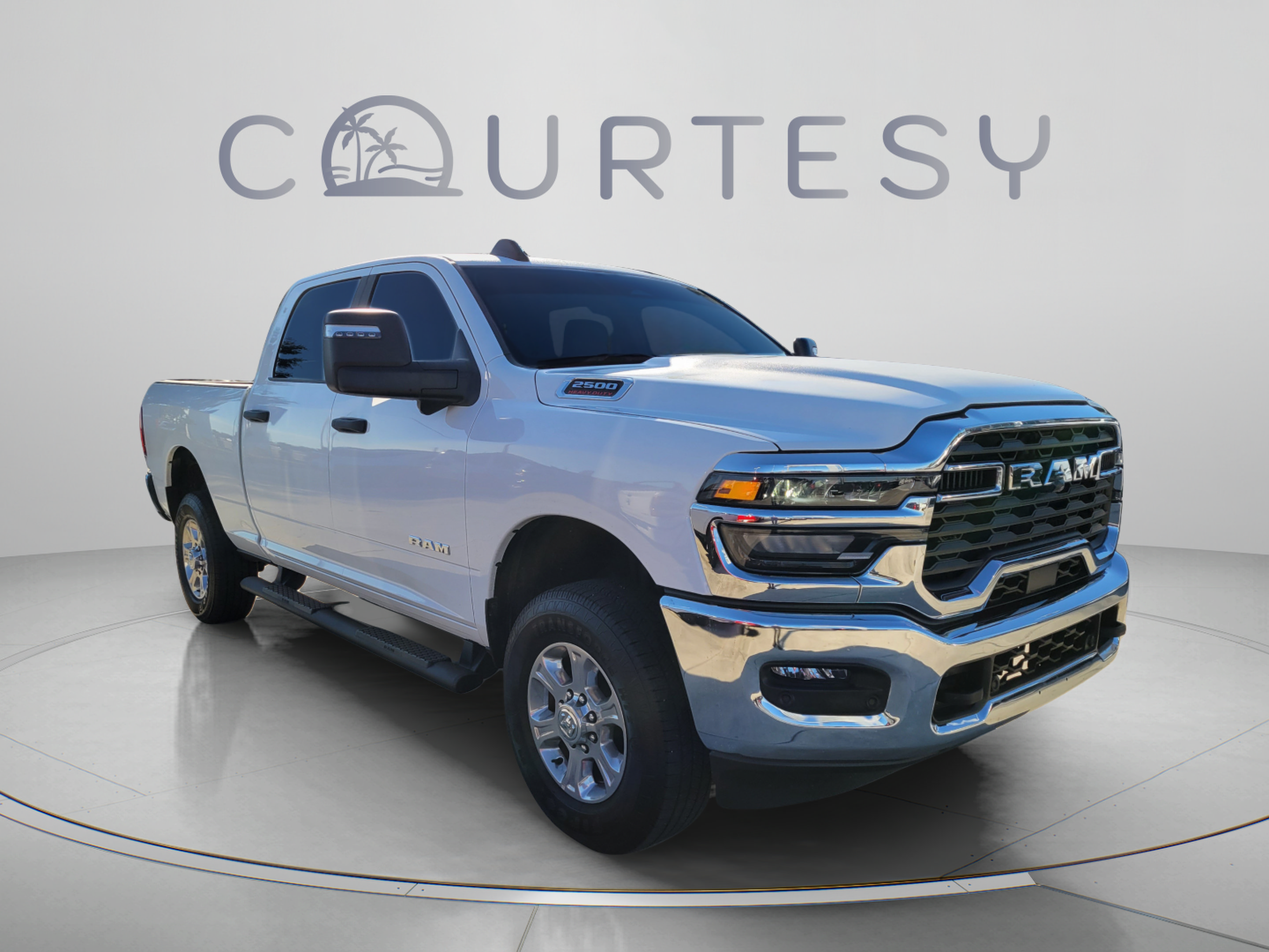 Certified 2025 RAM 2500 Big Horn AWD/4WD image 4