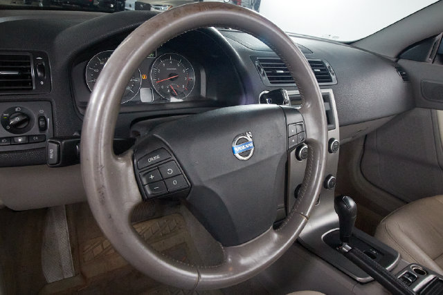 Used 2008 Volvo C70 T5 FWD image 15