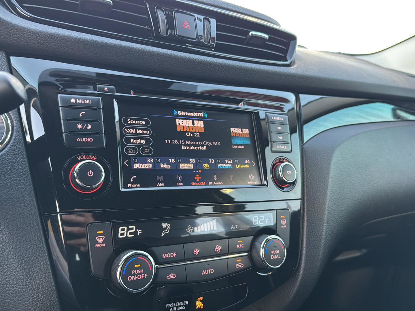 Used 2021 Nissan Rogue Sport SV image 21