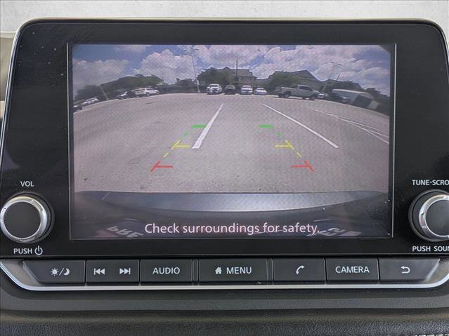 Used 2024 Nissan Rogue S image 12