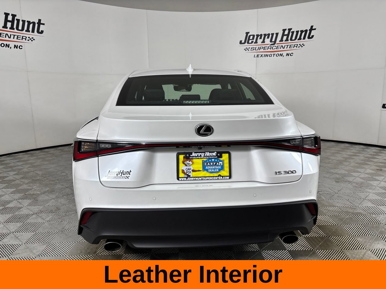 Used 2024 Lexus IS 300 w/ Comfort Package RWD image 7