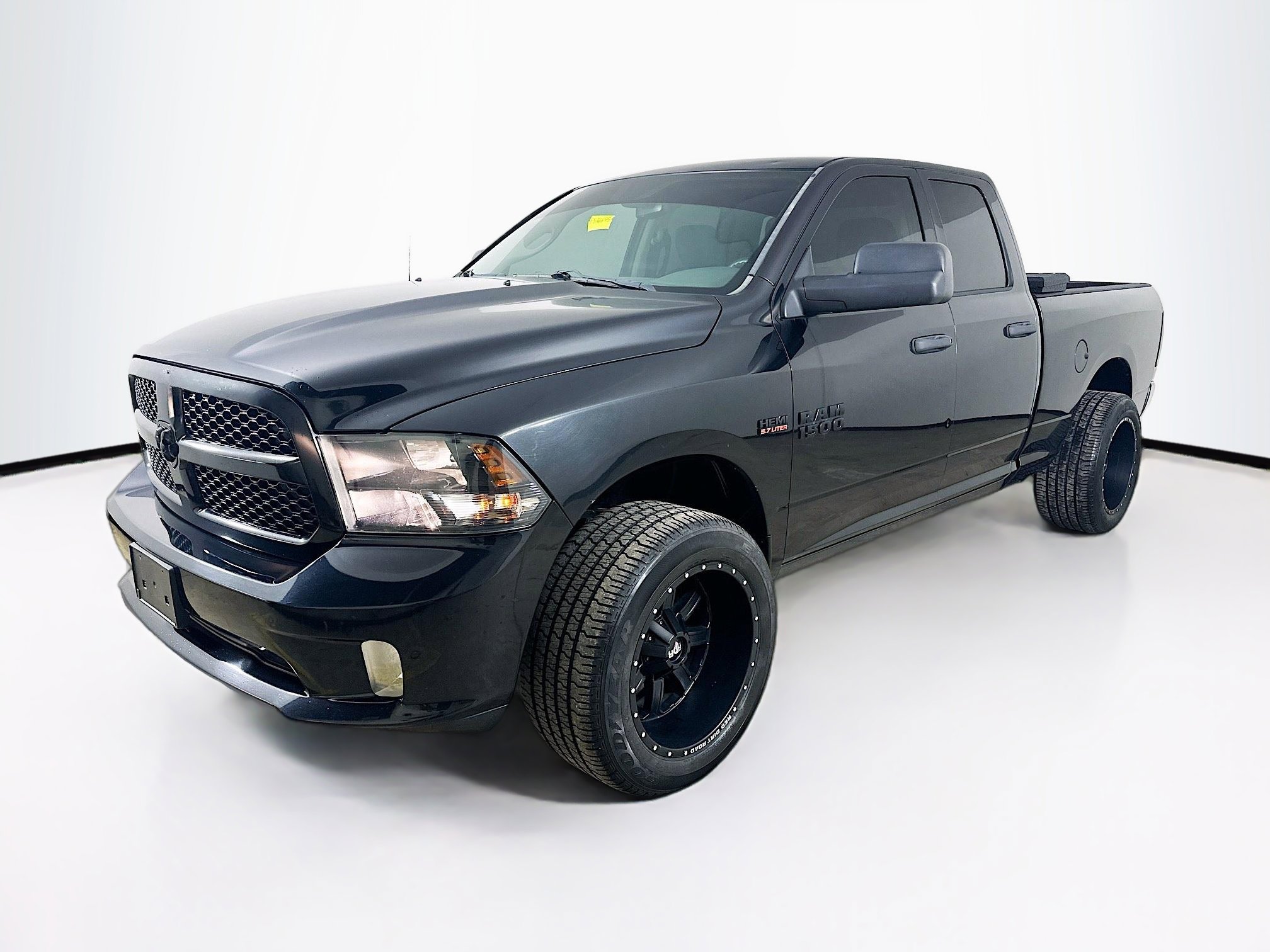 Used 2015 RAM 1500 Express w/ Black Ram 1500 Express Group image 1