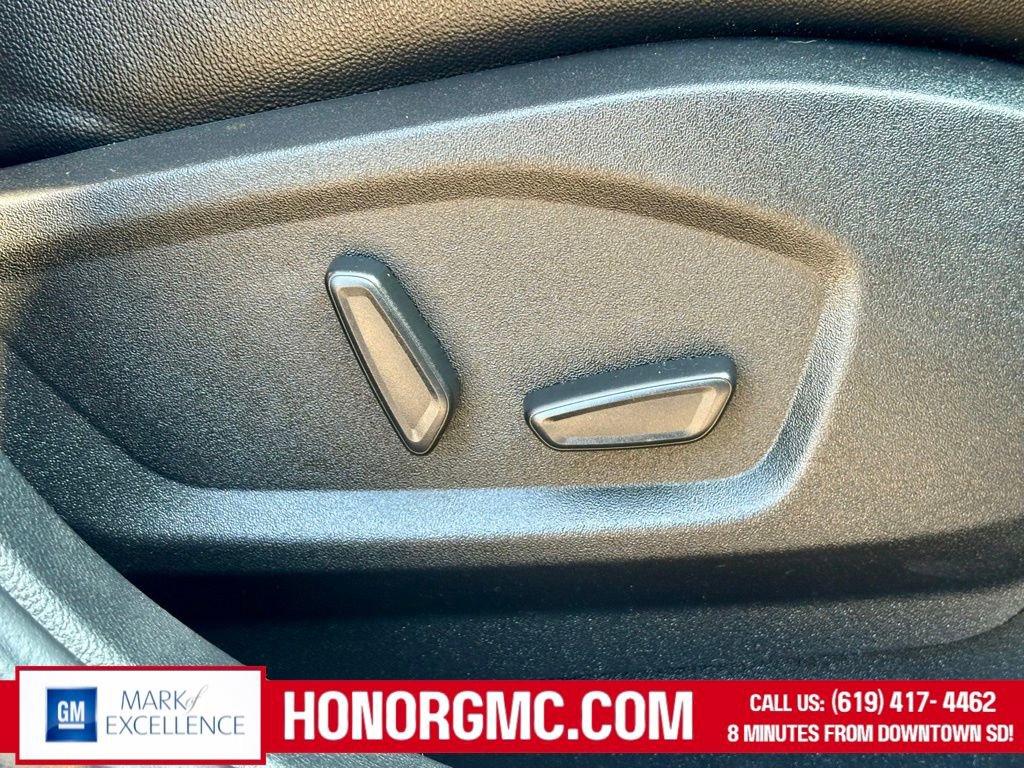 Used 2024 Ford Edge Titanium AWD/4WD image 24
