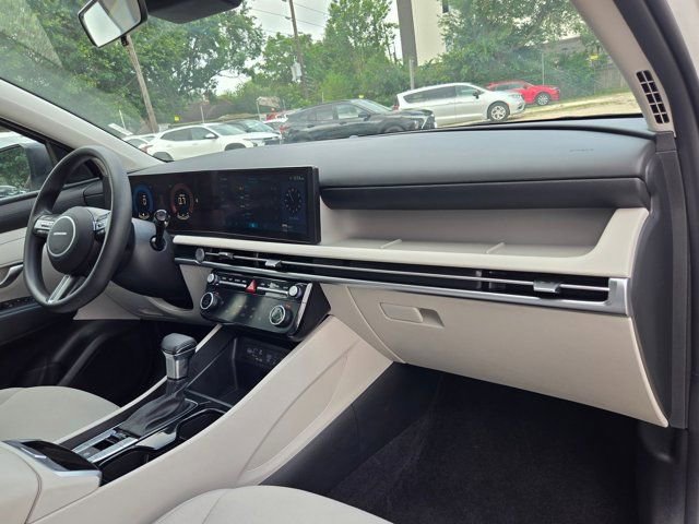 Used 2025 Hyundai Tucson SEL FWD image 30