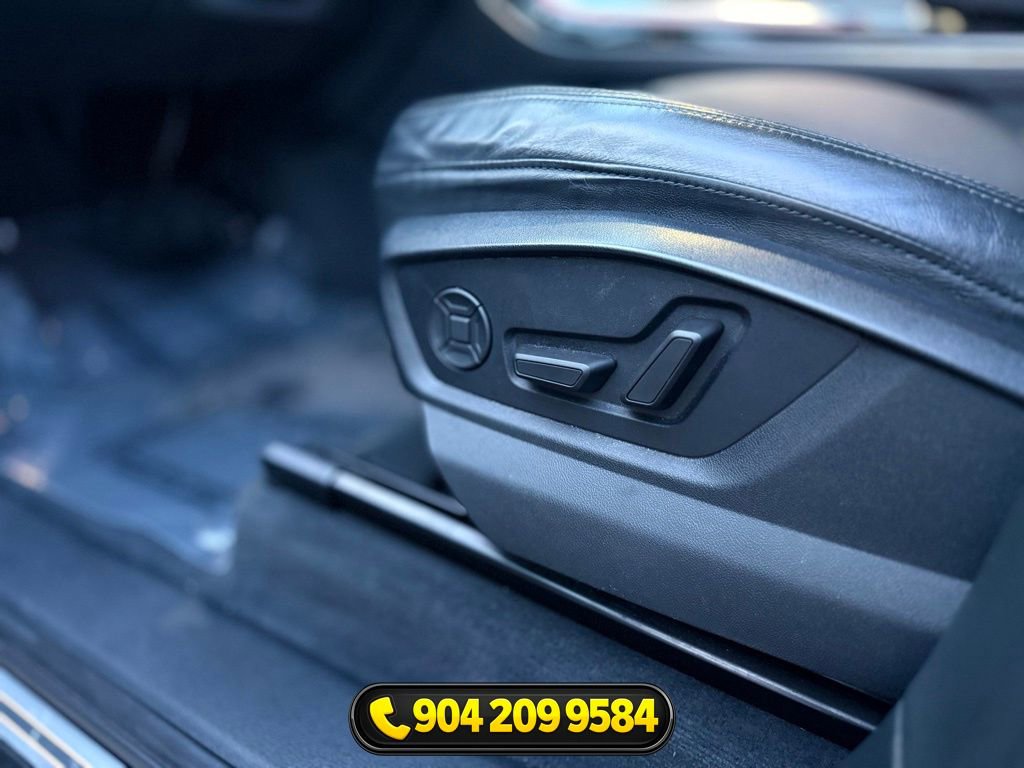 Used 2020 Audi Q7 2.0T Premium Plus w/ Premium Plus Package AWD/4WD image 29