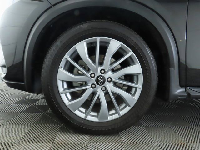 Used 2025 INFINITI QX50 Luxe AWD/4WD image 30