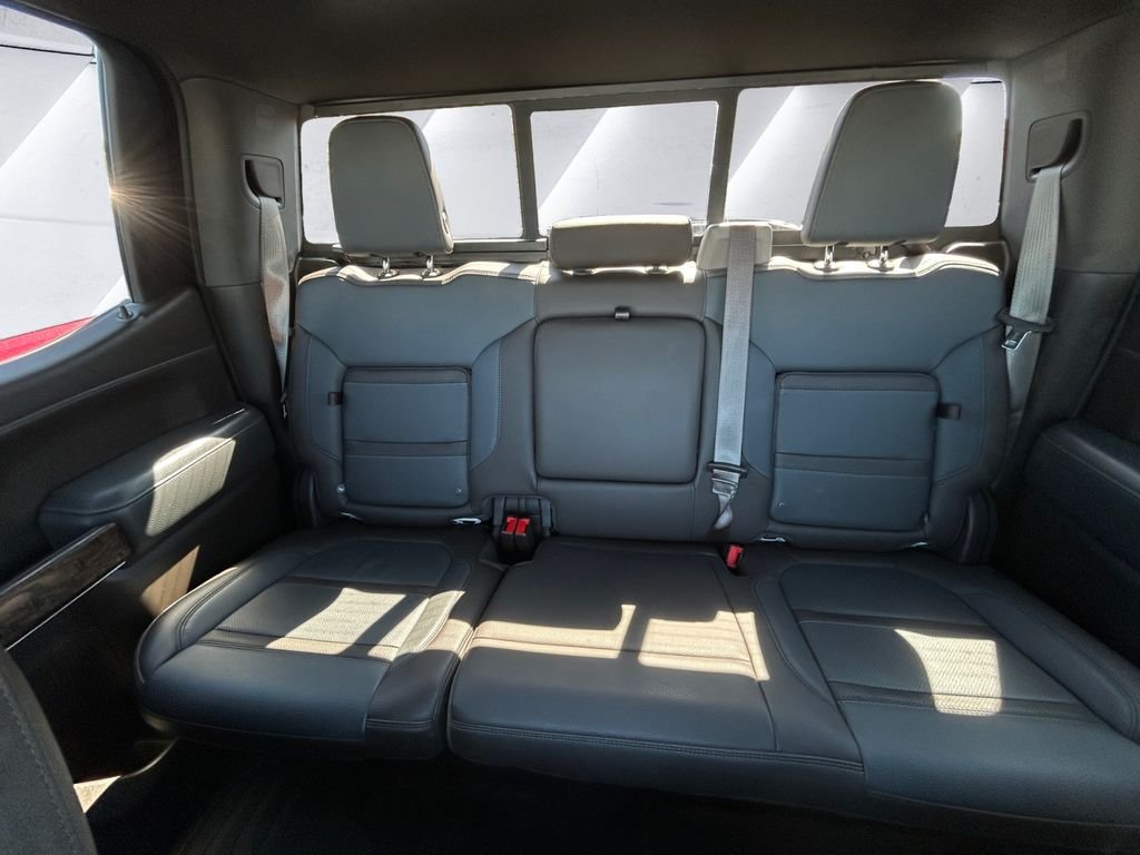 Used 2020 GMC Sierra 1500 Denali w/ Denali Premium Package AWD/4WD image 18