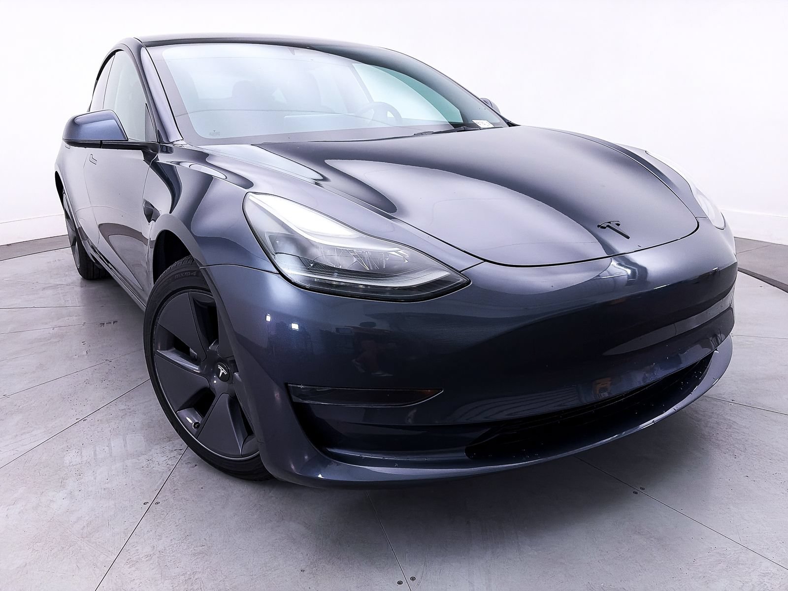 Used 2023 Tesla Model 3 Standard Range RWD image 7