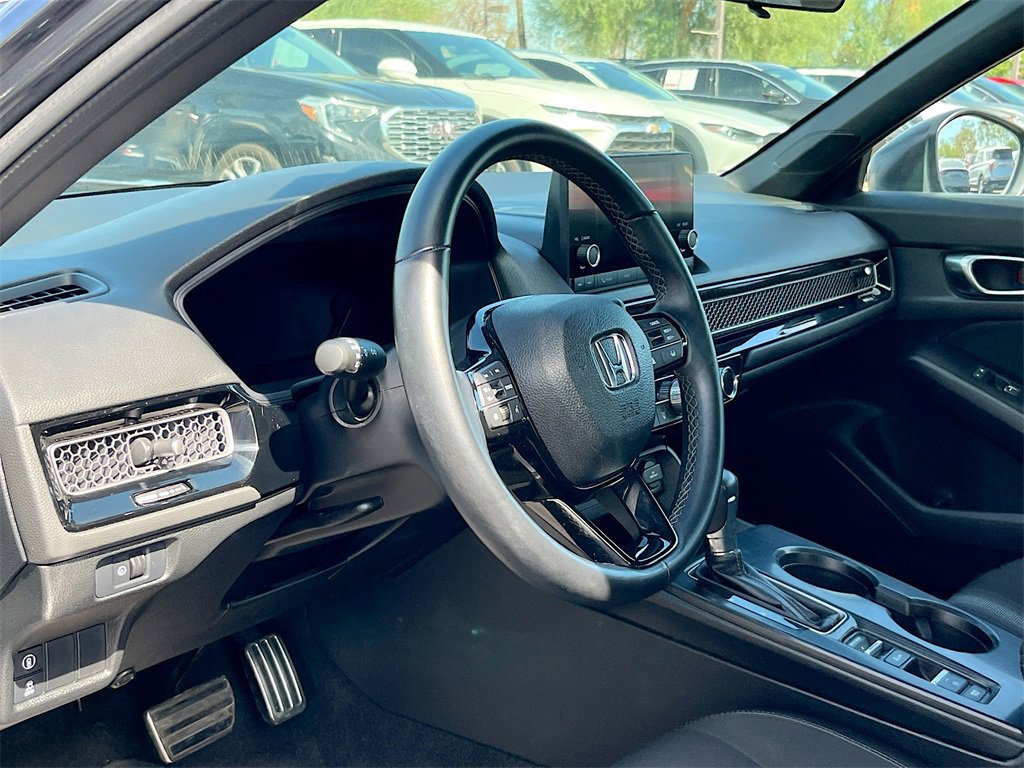 Used 2023 Honda Civic Sport image 9