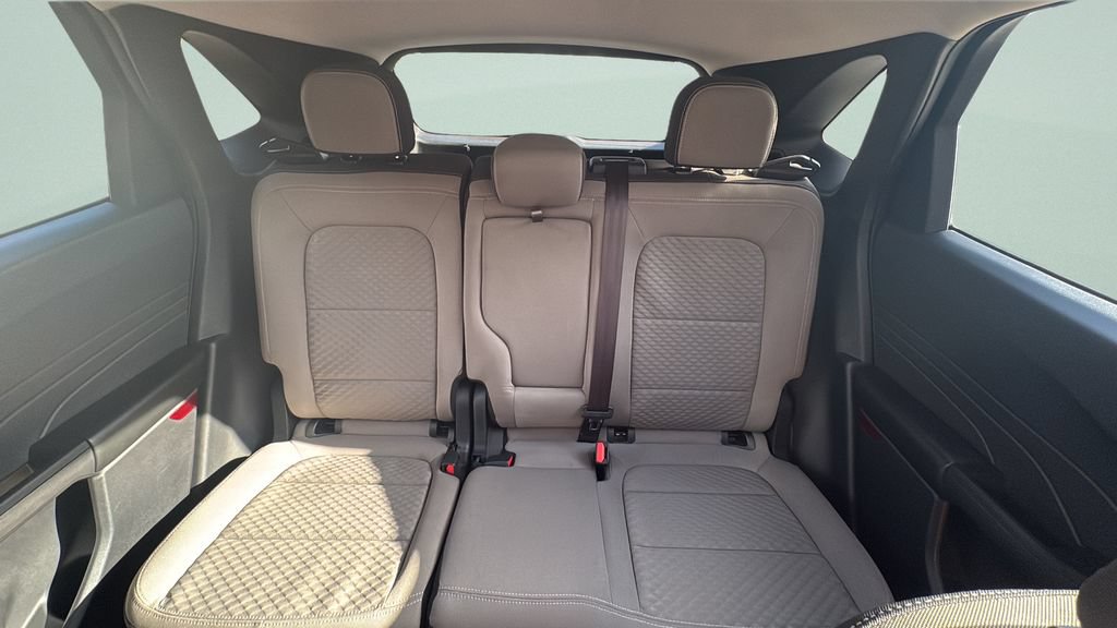 Used 2022 Ford Escape SE w/ Convenience Package FWD image 13