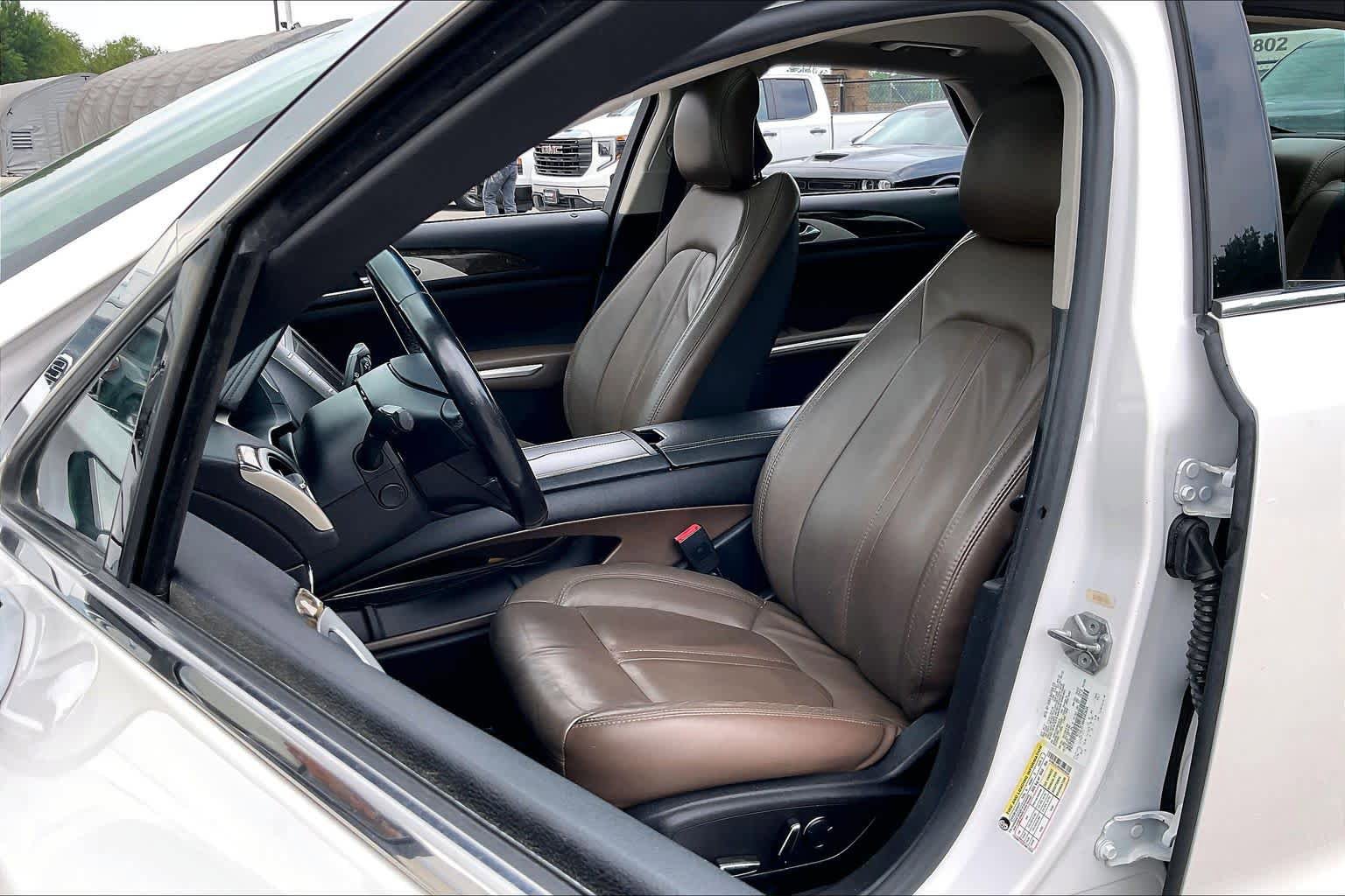 Used 2016 Lincoln MKZ Hybrid w/ Equipment Group 500A Select FWD image 8