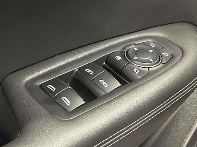 Used 2023 Cadillac XT6 Sport w/ LPO, ONYX Package image 18