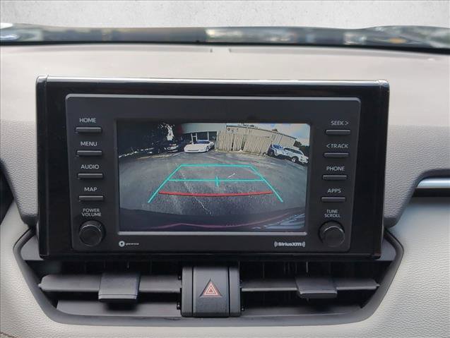 Used 2021 Toyota RAV4 XLE AWD/4WD image 15