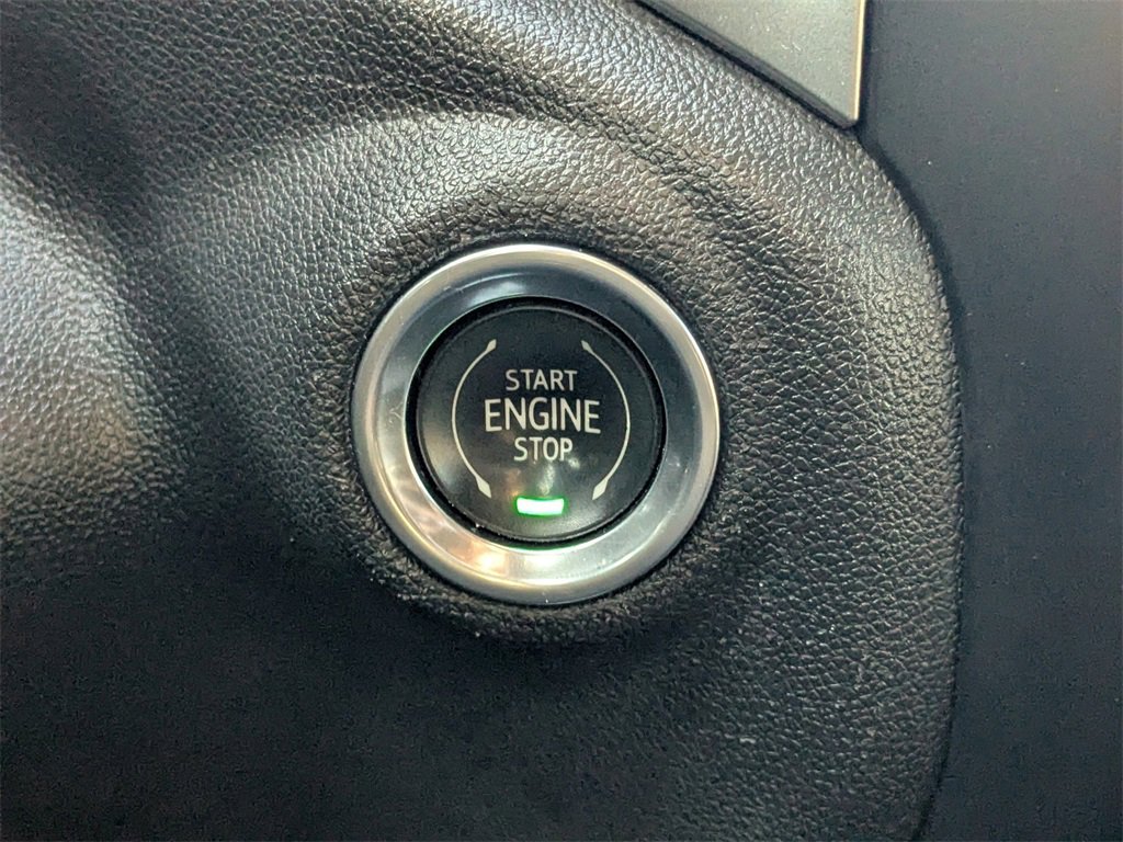 Used 2020 Chevrolet Silverado 1500 LT w/ All-Star Edition image 29