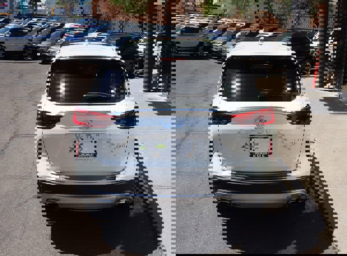 Used 2021 INFINITI QX50 Sensory w/ Cargo Package image 10