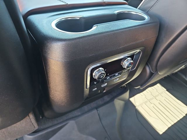 Used 2023 GMC Yukon XL Denali Ultimate image 22