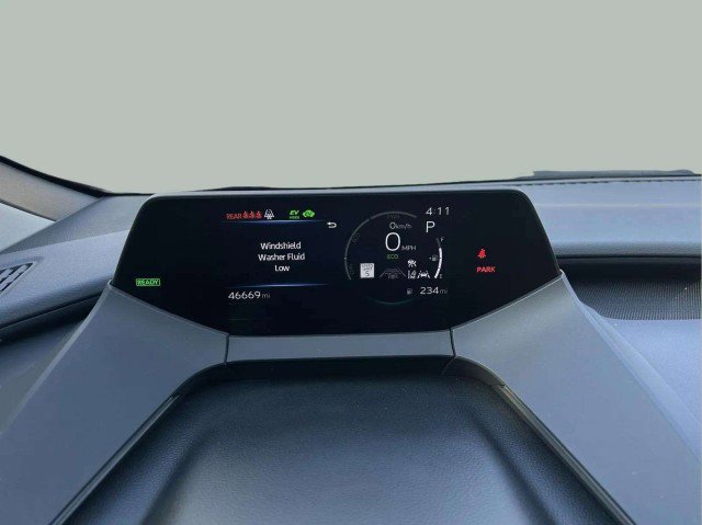 Used 2023 Toyota Prius XLE image 12