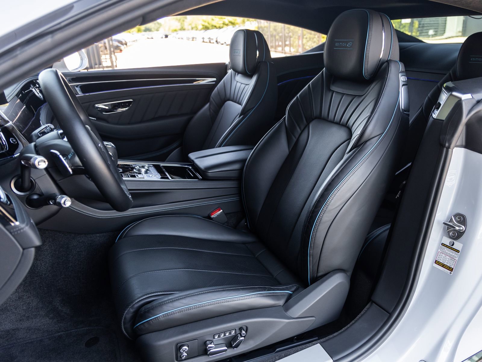 Used 2024 Bentley Continental GT image 28